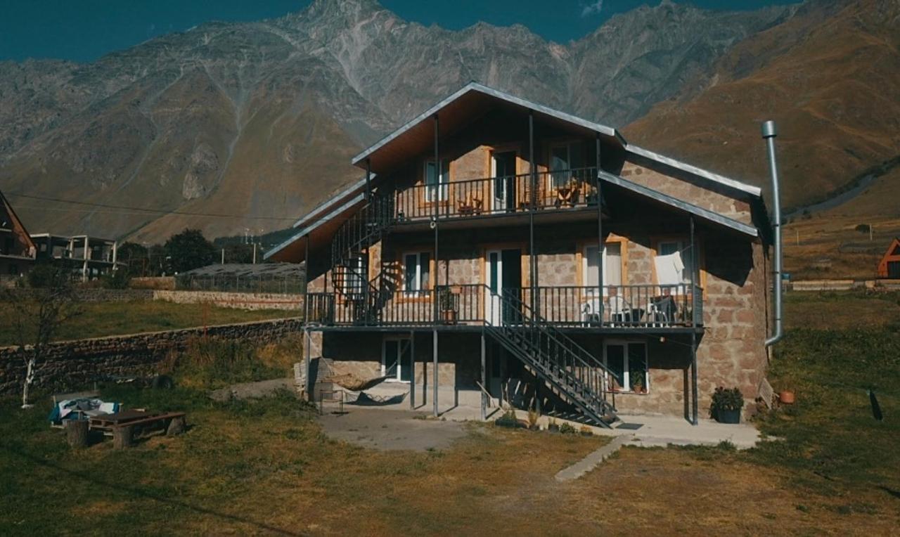 Hotel Dari Kazbegi Eksteriør billede