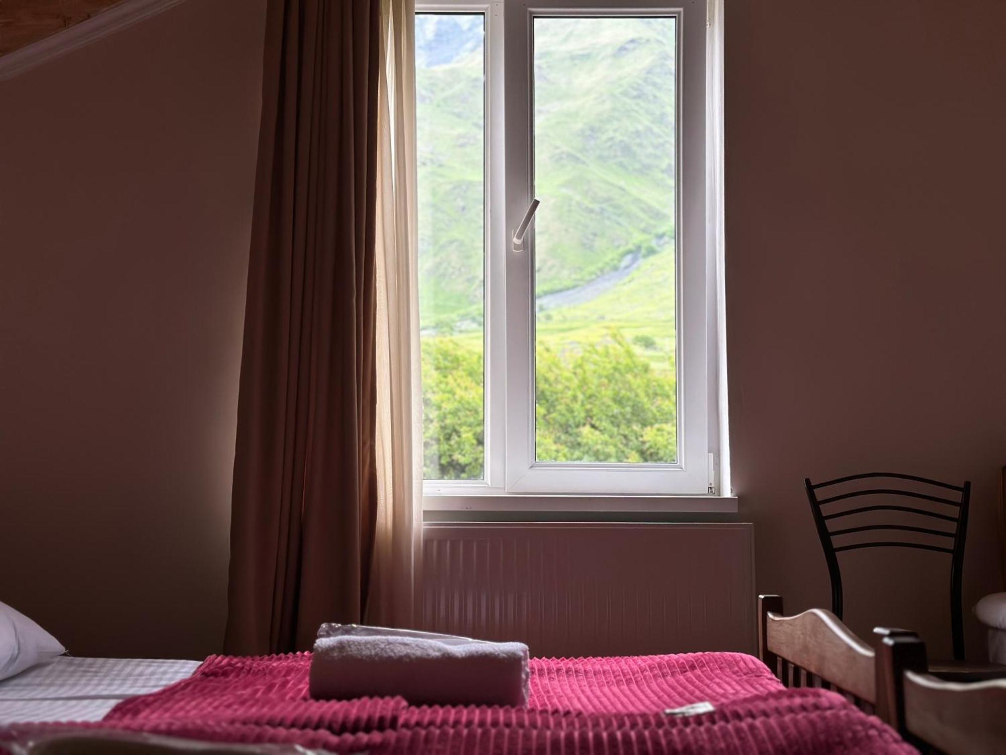 Hotel Dari Kazbegi Eksteriør billede